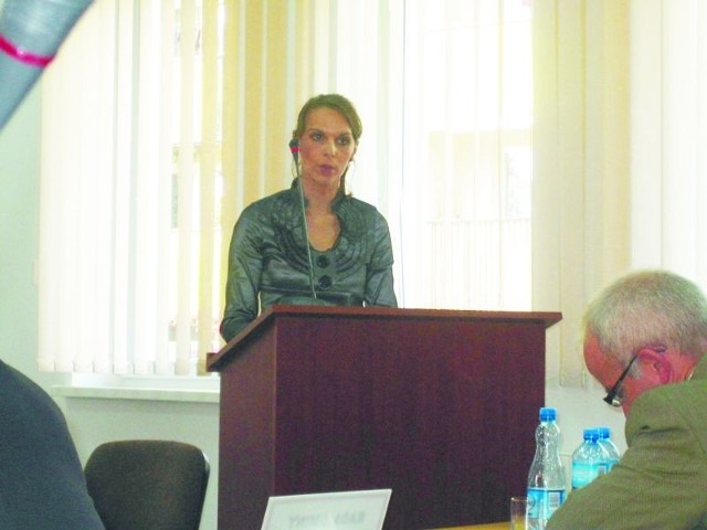Monika Kostrzewska, dyrektor GOK-u podczas sesji