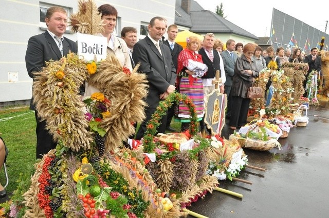 Wieńce dożynkowe przywieźli rolnicy z wielu miejscowości Diecezji Drohiczyńskiej