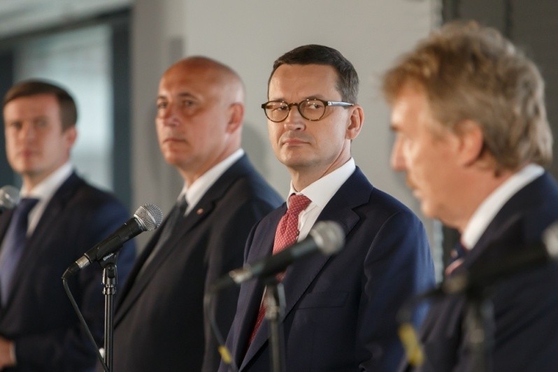 Premier Mateusz Morawiecki z prezesem PZPN, Zbigniewem...