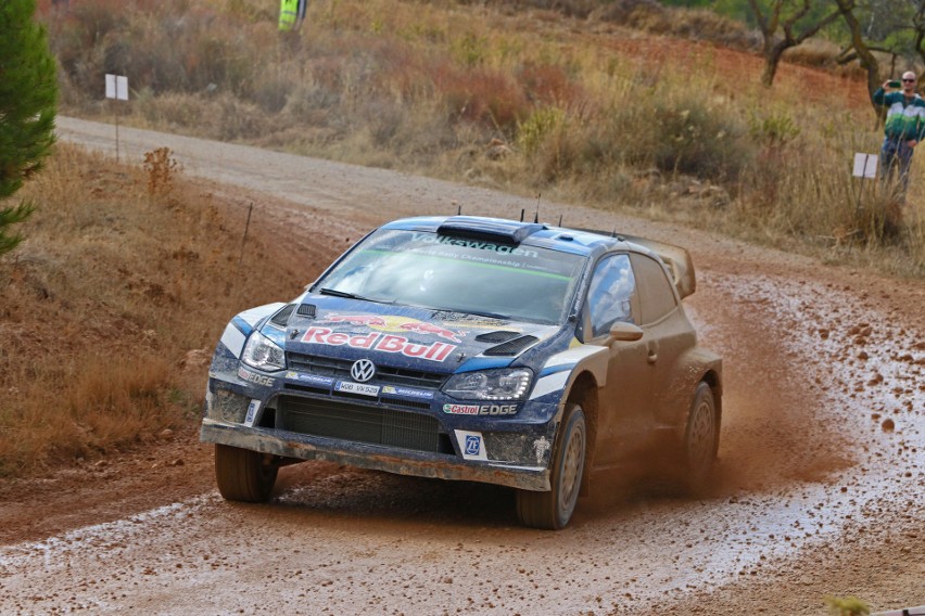 Tradycji stało się zadość i Sebastien Ogier z Julienem...