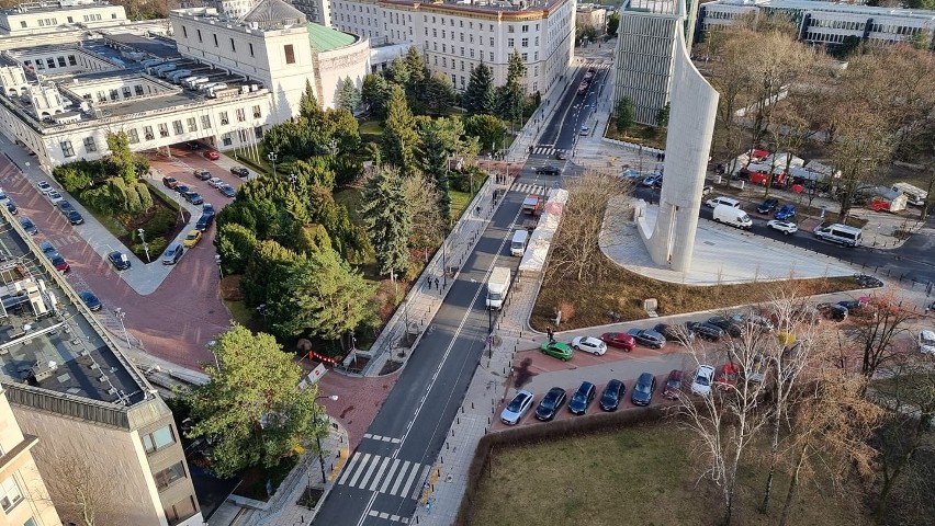 Już dzisiaj przedsiębiorcy protestują przed Sejmem. Zamierzają rozmawiać o drożyźnie