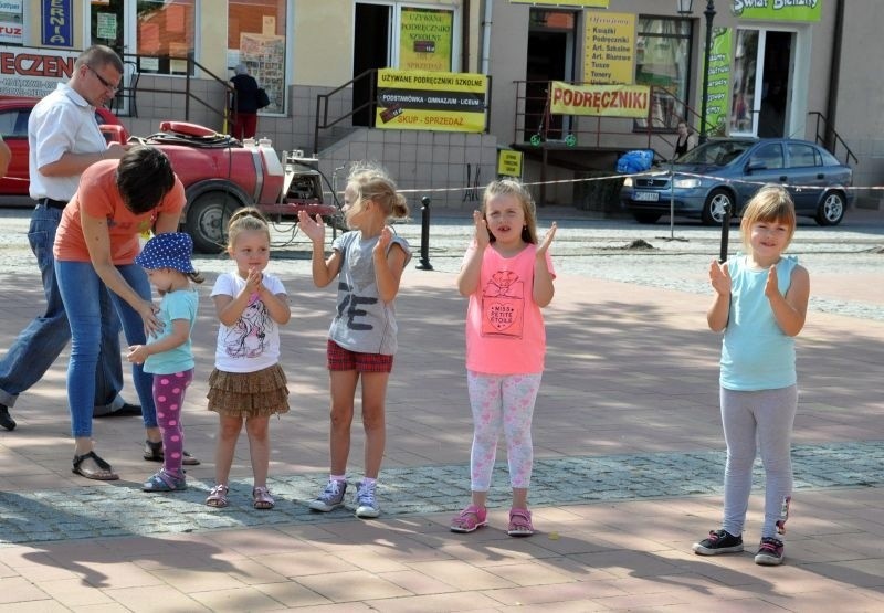 Były konkursy, zawody i tańce. Nie zabrakło też muzyki....