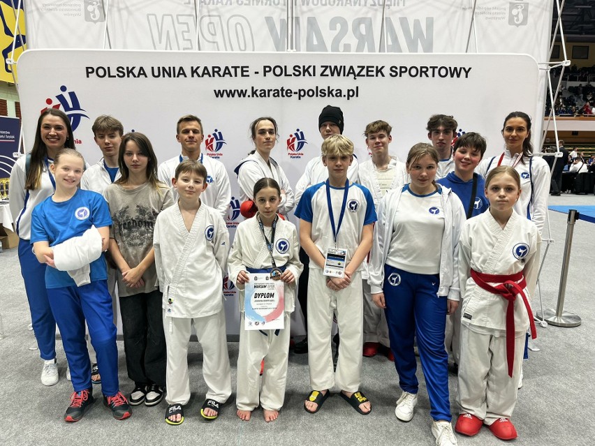 Trzy medale zawodników Klubu Karate Harasuto w międzynarodowej stawce. Zdjęcia