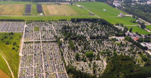 Nie będzie spopielarni zwłok przy cmentarzu komunalnym na Majdanku. Plan miejscowego zagospodarowania przestrzennego nie przeiduje tego typu inwestycji.