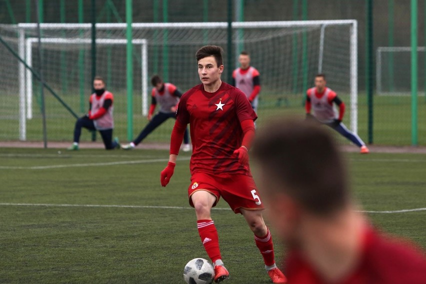 Centralna Liga Juniorów: Mimo kłopotów klubu - wiślacki tercet w grze [ZDJĘCIA]