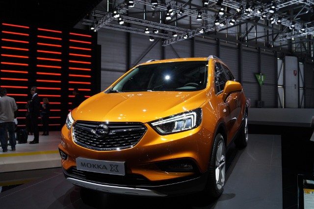 Opel Mokka X Ofertę silników przeznaczonych do sportowo-użytkowego Opla rozszerzono teraz o nową jednostkę benzynową. Silnik 1.4 Direct Injection Turbo nowej generacji, o mocy 112 kW/152 KM, zadebiutował niedawno w nowej Astrze. Fot. Tomasz Szmandra