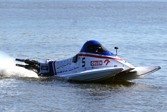 Marcin Zieliński podczas eliminacji motorowodnych Mistrzostw Świata Hydro GP.