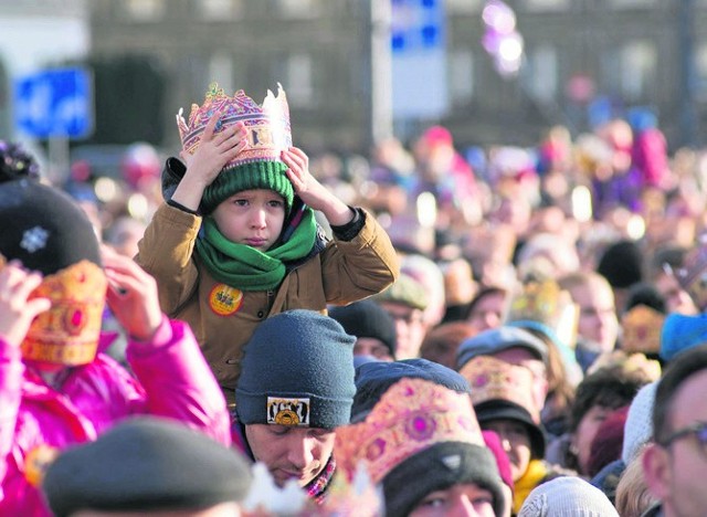 Orszak Trzech Króli to przedstawienie Jasełek, wystawiane na ulicach wiosek, miast i miasteczek w kraju