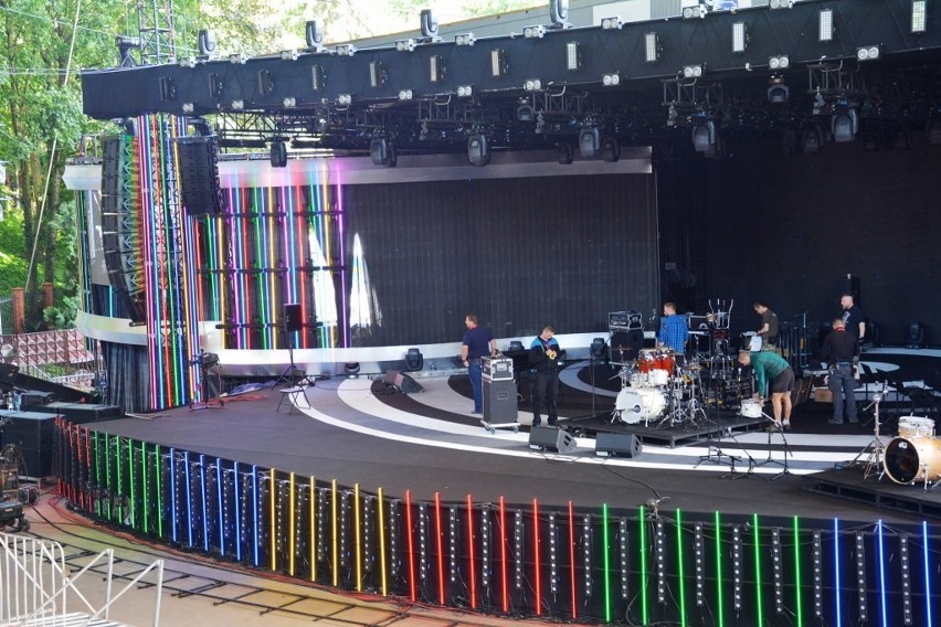 Amfiteatr w Koszalinie - przygotowania do festiwalu "Na...