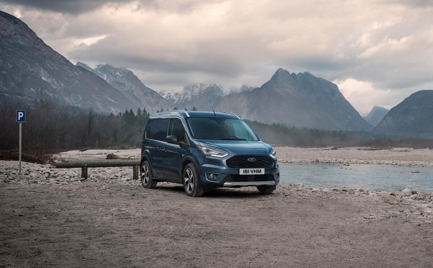 Ford Transit Active...
