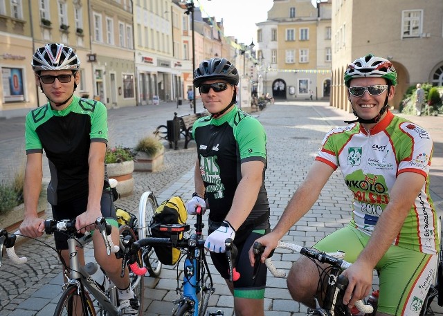 Uczestnicy wyprawy: Tomasz Wróbel, Piotr Banach i Wojciech Stefaniak.