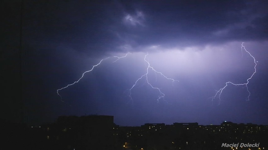 Nocna burza we Wrocławiu. Zobacz zdjęcia