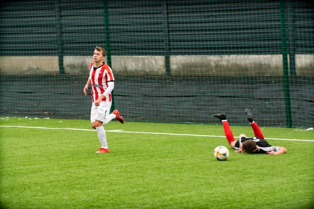 Cracovia pokonała Koronę 2:0, a dwa gole strzelił Przemysław Kapek