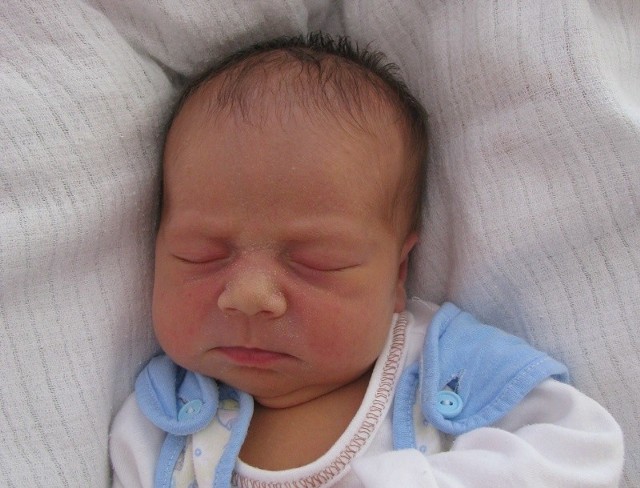 Emilia Arbaszewska urodziła się 16 lipca, ważyła 3330 g i mierzyła 52 cm