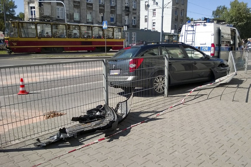 Wypadek na skrzyżowaniu Zachodniej i Lutomierskiej w Łodzi
