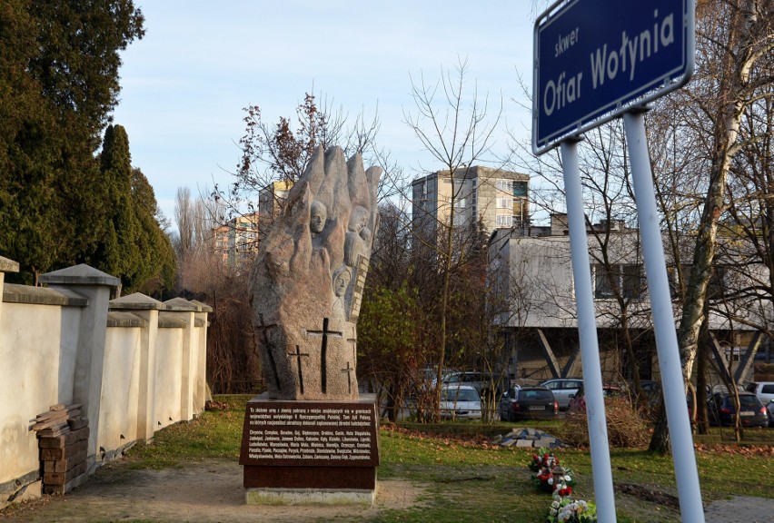 Lublin. Pomnik Ofiar Ludobójstwa już gotowy (ZDJĘCIA)