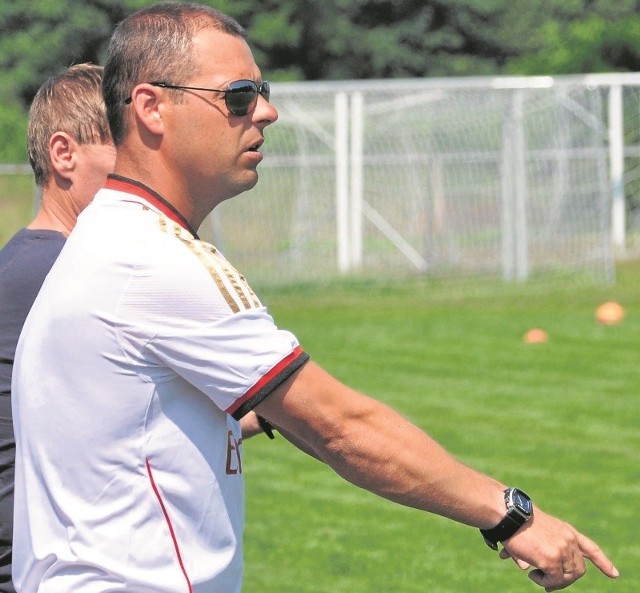 Artur Anduła został trenerem piłkarzy Staru Starachowice.  