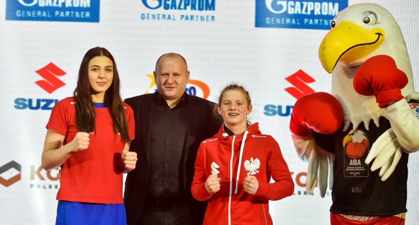 W Binkowski Hotel odbyła się ceremonia ważenia zawodniczek...