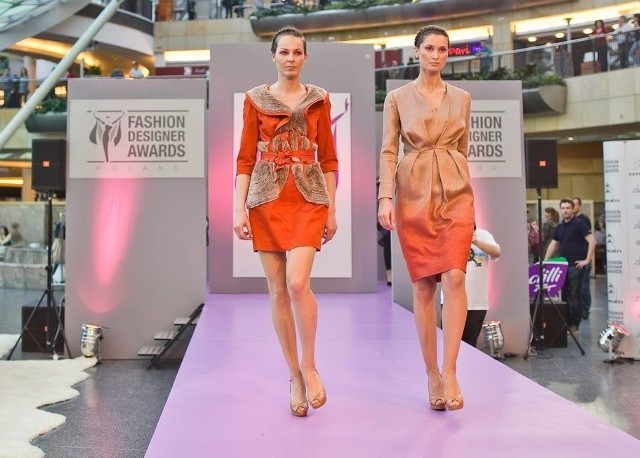 Te dwie sukienki autorstwa Kamili Majcher stały się przepustką do finału konkursu Fashion Designer Awards 2011.
