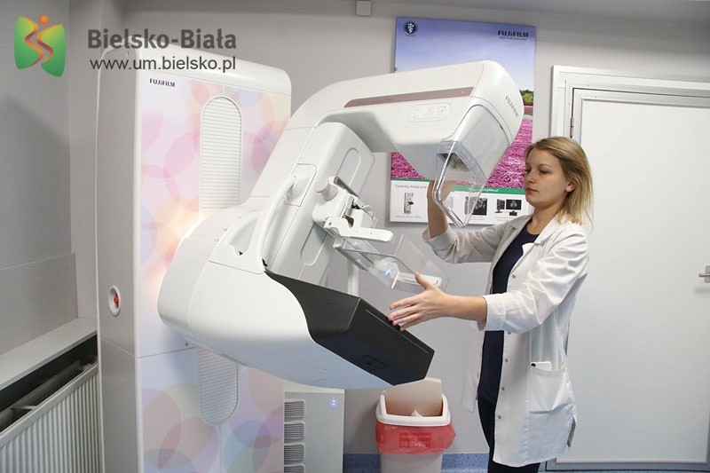 Bielsko-Biała: nowoczesny mammograf w „onkologu" ZDJĘCIA