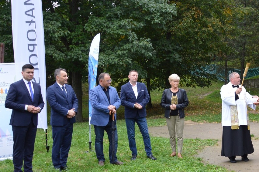 Radziszów. Dzieci i dorośli będą mogli leczyć się w nowoczesnym ośrodku rehabilitacyjnym