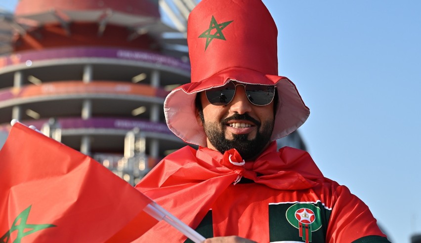 MŚ 2022. Czerwono-Biała krata czy "Lwy Atlasu"? Trybuny stadionu Khalifa znów będą czerwone od fanów Maroka [ZDJĘCIA]