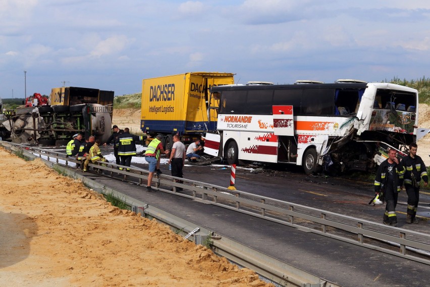 Wypadek na DK 1 w Bogusławicach pod Częstochową....