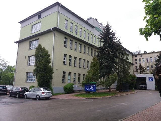 Do szpitala powiatowego w Myślenicach na oddział chirurgii ogólnej trafił pacjent zakażony koronawirusem