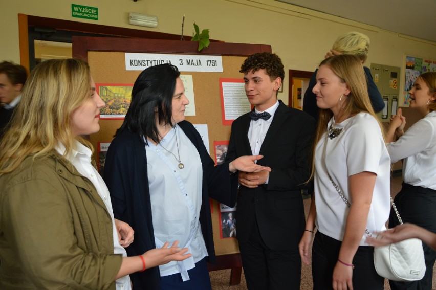 Uczniowie III LO w Opolu byli bardzo zadowoleni z tematów z...