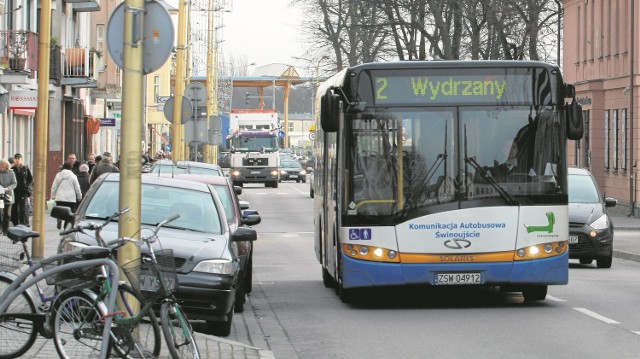 Na lewobrzeżu, autobusy w pierwszy dzień świąt nie pojadą. Nieco lepiej będzie na prawobrzeżu