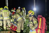 Ćwiczenia strażackie Moczary 2023. Strażacy ratowali obóz poszukiwaczy w środku lasu w Kamieńcu [ZDJĘCIA]