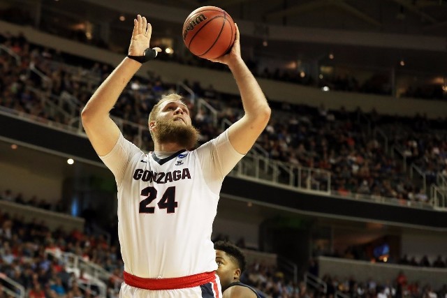 Przemysław Karnowski pożegnał się tym meczem z NCAA