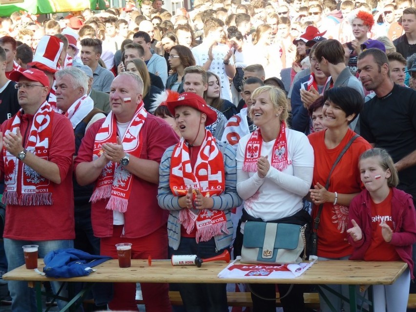 Euro 2016. Strefa kibica w Koszalinie. Mecz Polska - Ukraina