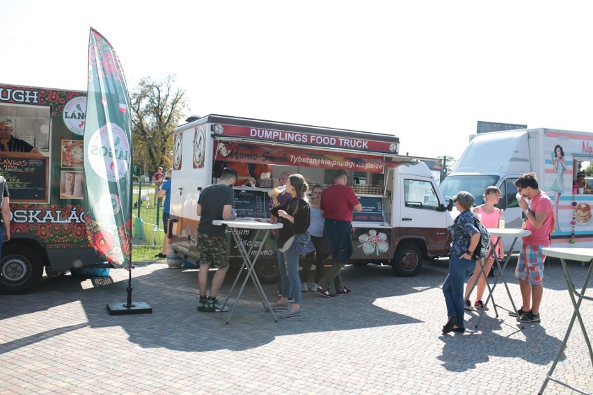 Street Food Polska Festival czyli zlot foodtrucków w Krakowie [ZDJĘCIA]