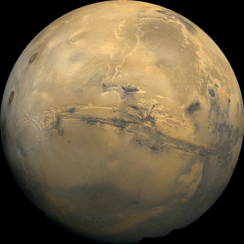 Mars w całej okazałości