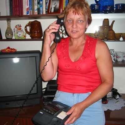 &#8211; Bardzo często zdarza się, że przez kilka dni nie ma sygnału w słuchawce &#8211; mówi Elżbieta Tkacz z Dobrzynia.