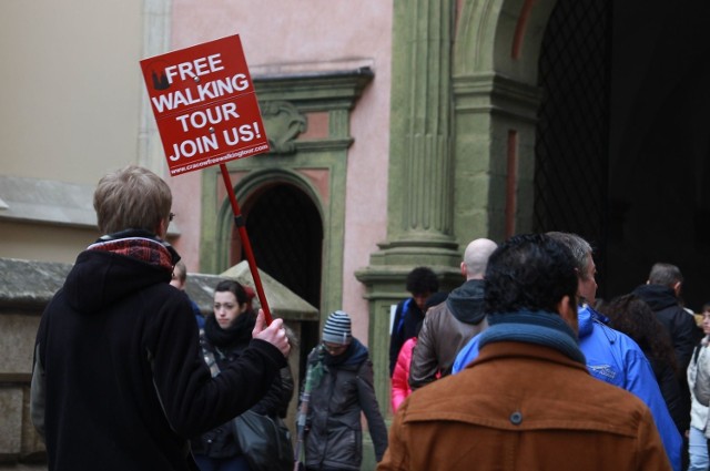 Wycieczki pod hasłem „Free walking tour” w Krakowie cieszą się coraz większą popularnością wśród zagranicznych turystów