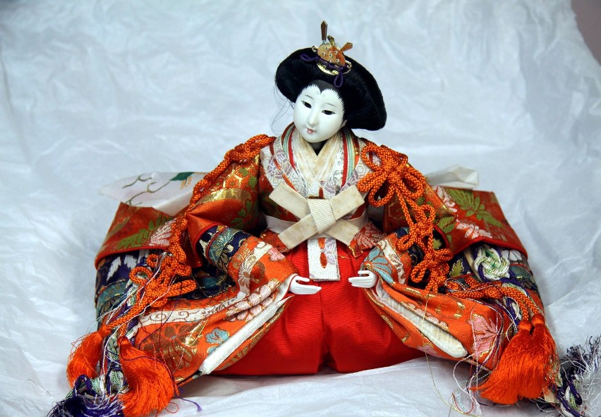 Japońskie lalki to niecodzienny dar dla "kaniorowców".