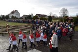 Kilkaset osób wzięło udział w Kaszubskiej Drodze Krzyżowej w Sanktuarium Matki Boskiej Królowej Kaszub w Sianowie