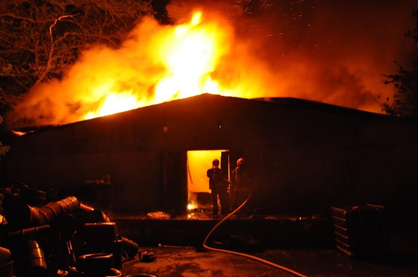Pożar hali w Bytomiu