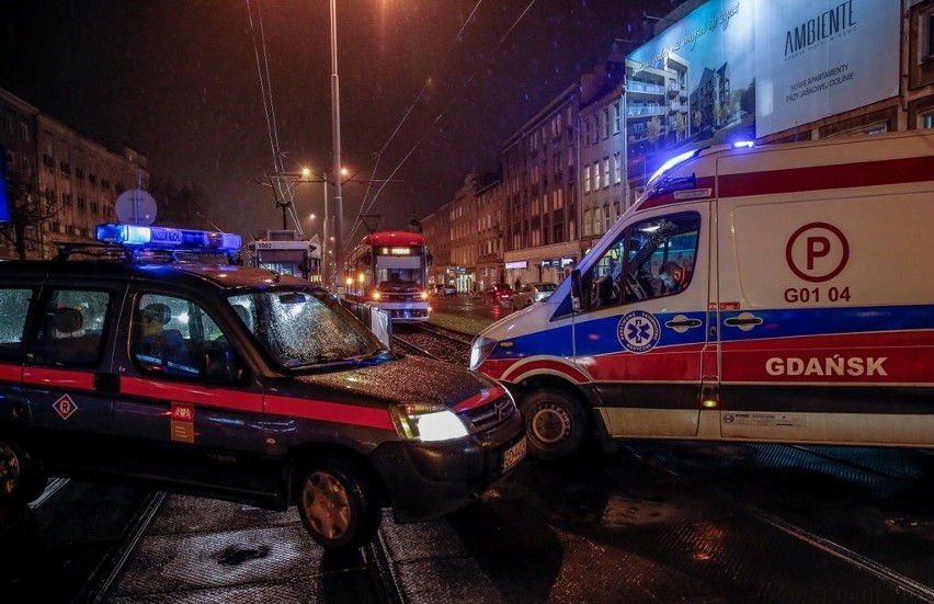 Śmiertelne potrącenie pieszego przez tramwaj w Gdańsku...