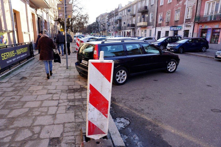 Ulica 1 Maja idzie do przebudowy. Będą utrudnienia dla kierowców i dla pieszych