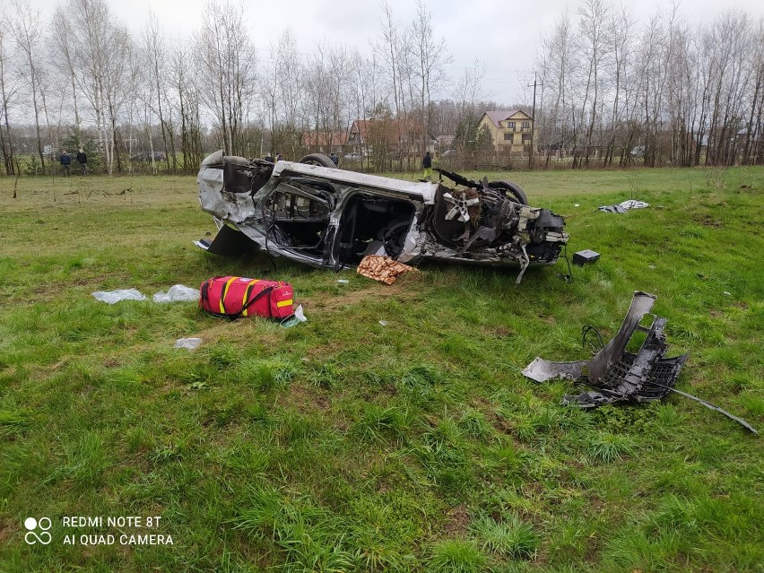 Wypadek na DK73 koło Dąbrowy Tarnowskiej, jedna osoba ranna,...