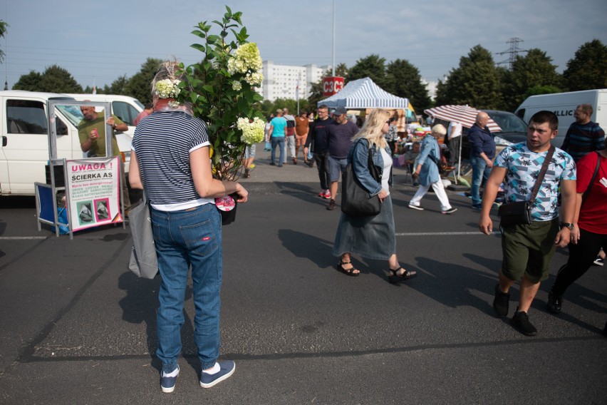 Zobacz na zdjęciach, co oferowali sprzedawcy na poznańskiej...