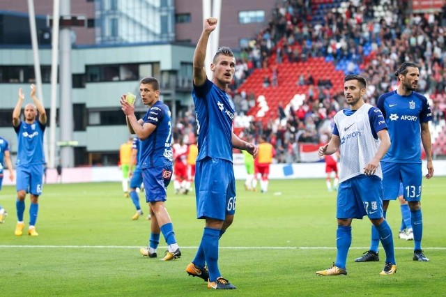 Lech Poznań zremisował bezbramkowo na wyjeździe z Utrechtem w pierwszym meczu III rundy eliminacyjnej Ligi Europy.