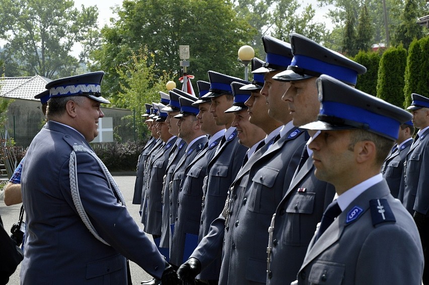 Gorlice. Święto policji, wręczono awanse i podziękowano za ciężką służbę [ZDJĘCIA]