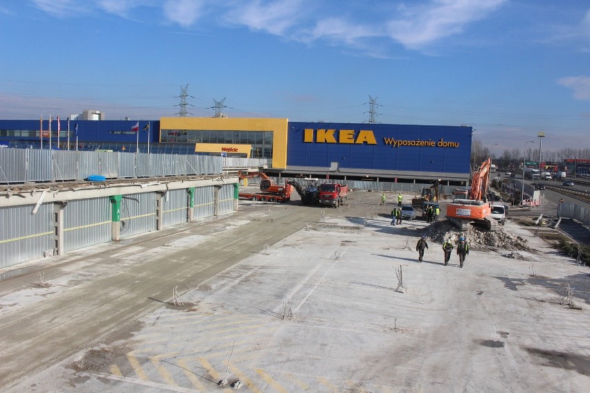 IKEA Katowice: Remont parkingu idzie pełną parą [NOWE ZDJĘCIA Z BUDOWY] 