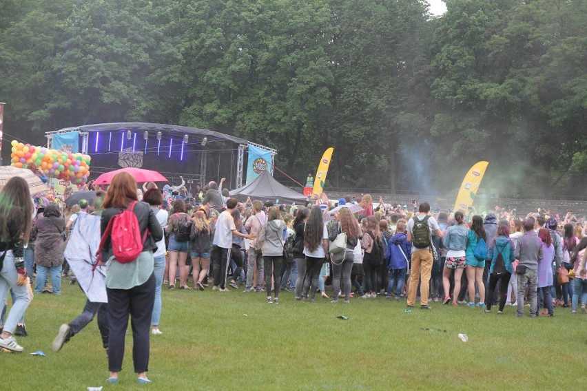 Kolorowa radość czyli Festiwal Kolorów w Krakowie [ZDJĘCIA, WIDEO]