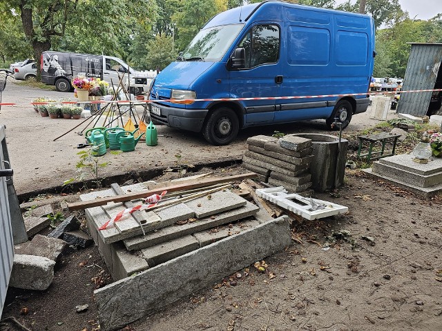 Prace na cmentarzu na Jakubskim Przedmieściu są realizowane w ramach tegorocznego budżetu obywatelskiego.