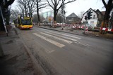 Gigantyczne opóźnienie na budowie torowiska na Biskupinie we Wrocławiu. Kiedy ulicą Olszewskiego znów pojadą tramwaje?